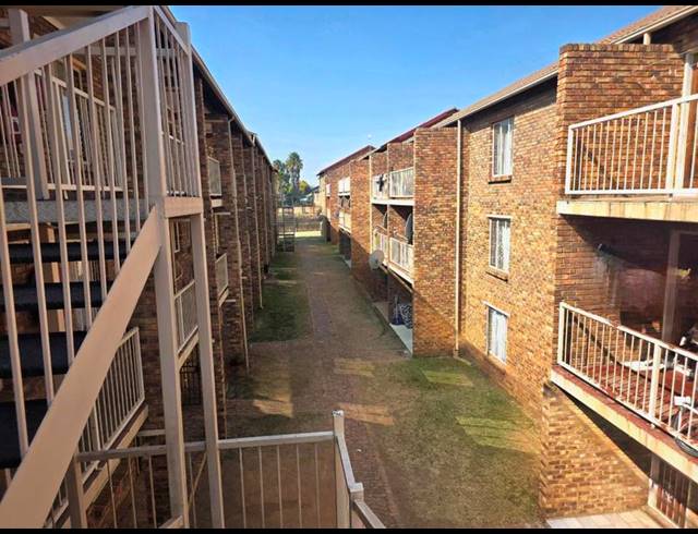 2 BEDROOM APARTMENT FOR SALE IN ELSPARK